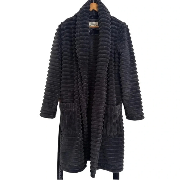 Anthropologie Mariposa Faux Fur Ribbed Wrap Belted Robe Dark Gray Size XS/S - Picture 7 of 11